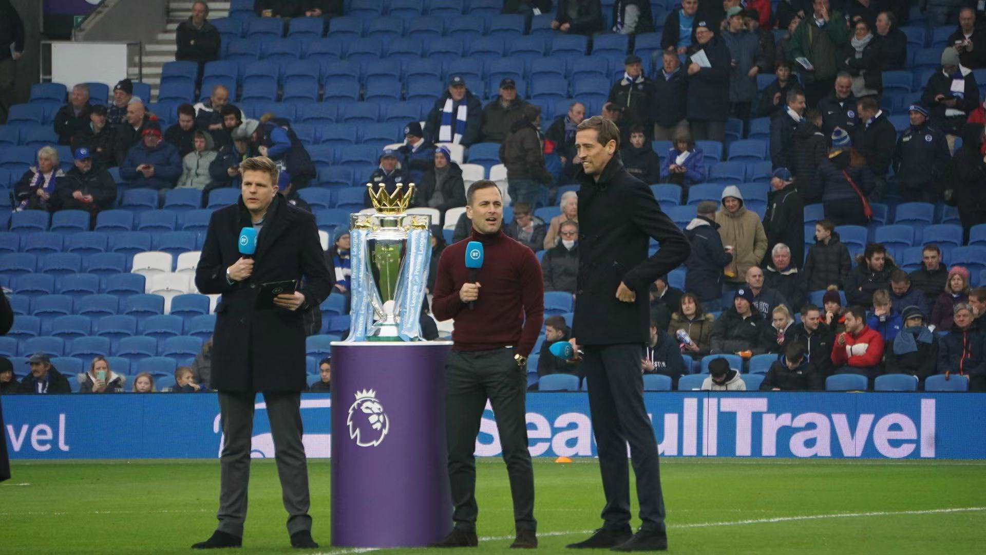 个遭遇突发 个遭遇突发