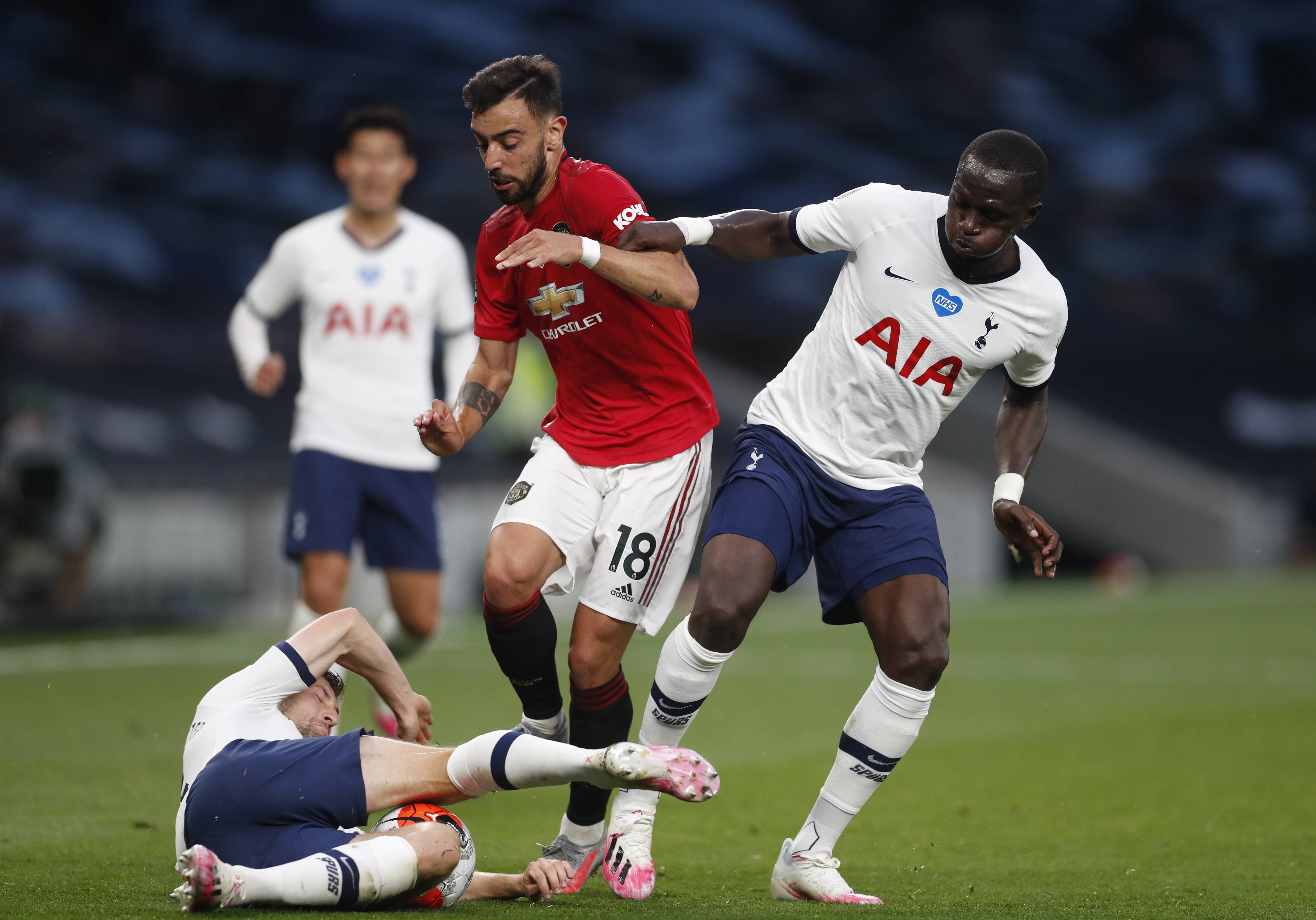 嘈杂的观众 嘈杂的观众